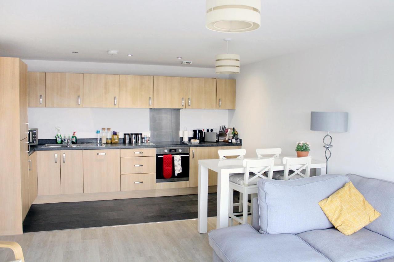 Manchester Escape - Private Room & Bathroom Near Etihad And Coop Arena - Free Secure Parking المظهر الخارجي الصورة