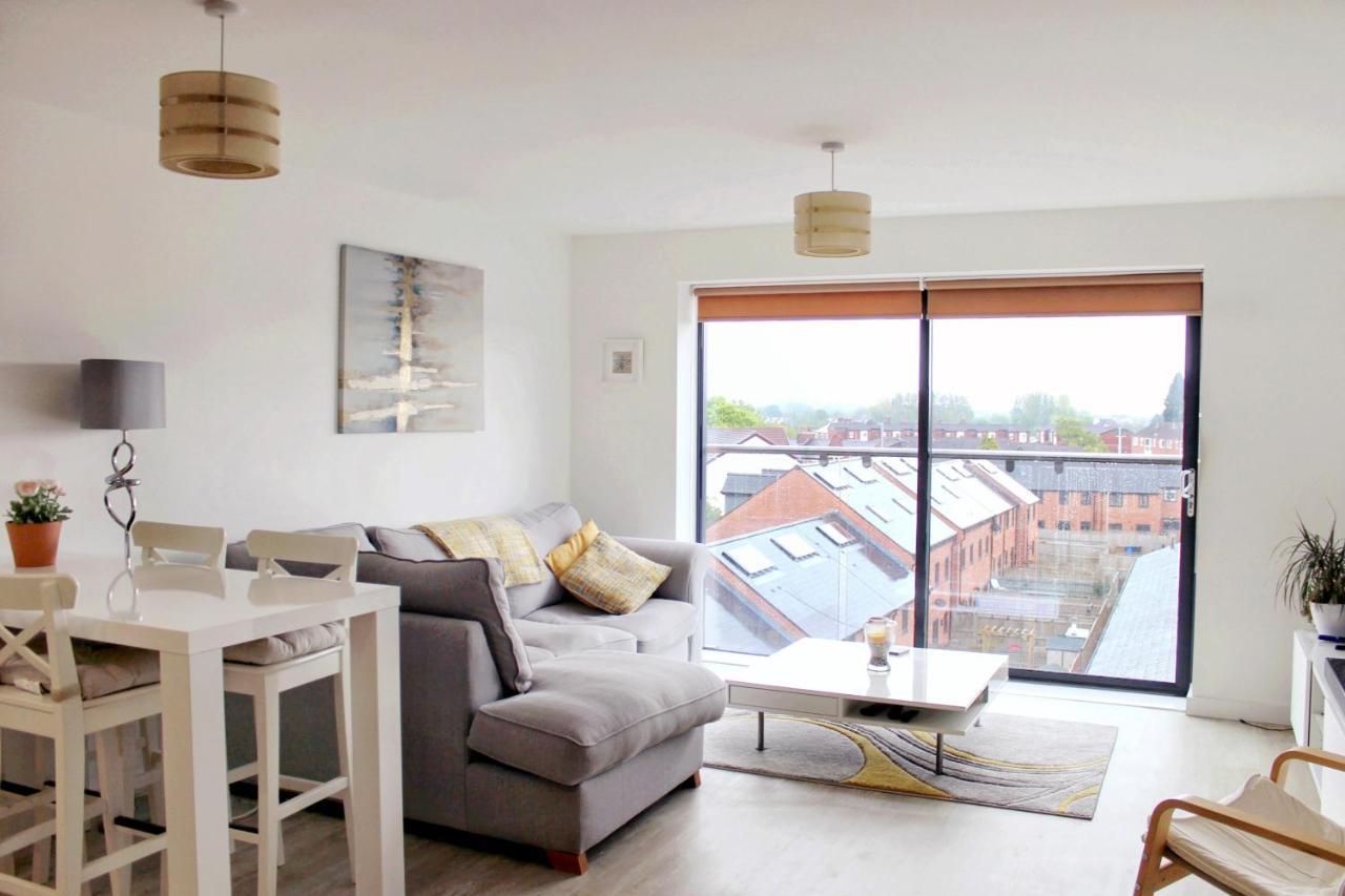 Manchester Escape - Private Room & Bathroom Near Etihad And Coop Arena - Free Secure Parking المظهر الخارجي الصورة