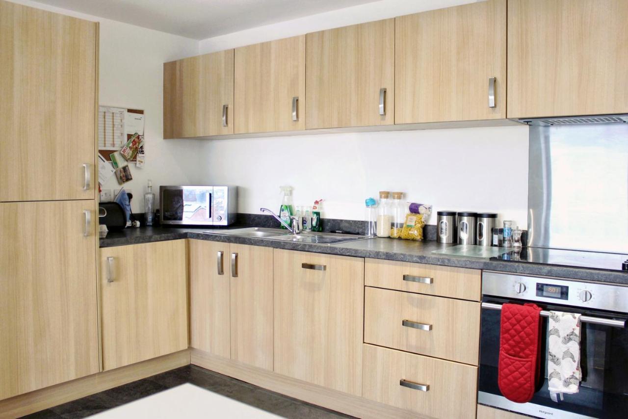 Manchester Escape - Private Room & Bathroom Near Etihad And Coop Arena - Free Secure Parking المظهر الخارجي الصورة