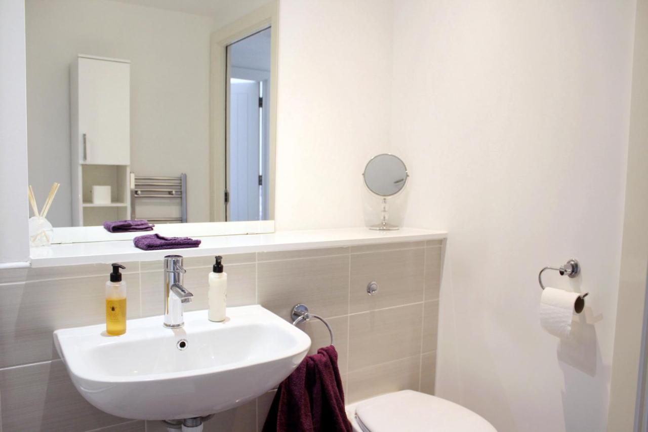 مانشستر Bridgewater House - Private Room & Bathroom Near Etihad And Coop Arena المظهر الخارجي الصورة